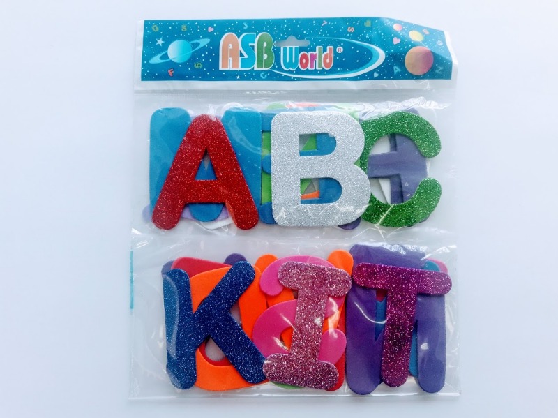 GOMA EVA ABC C/BRILLO 8cm.x27u.