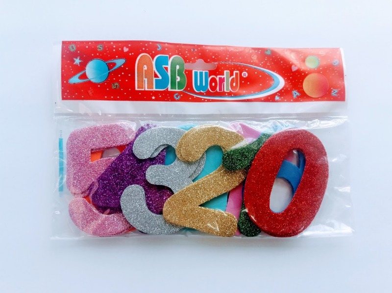 GOMA EVA NUMEROS C/BRILLO 8cm.x20u.
