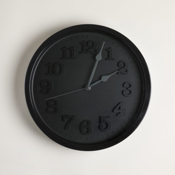 RELOJ DE PARDE RED. NEGRO FONDO NEGRO 30.5CM