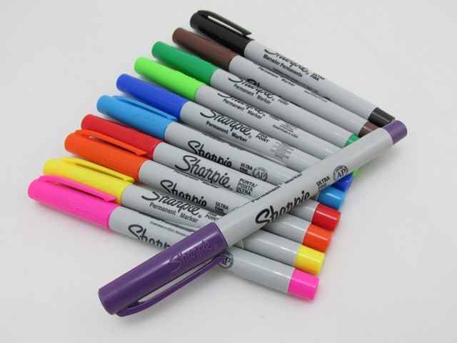 MARCADOR EXTRA FINO SHARPIE PERMANENTE 