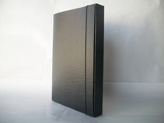 ESTUCHE FIBRA NEGRA 4cm.FIBRACAP