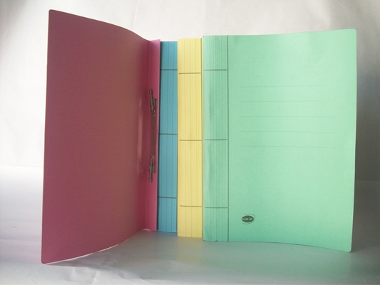 CARPETA OF.C/ESPIRAL CARTULINA 240grs.UO