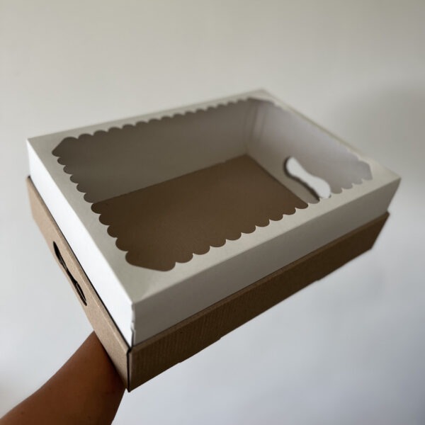 CAJA  BANDEJA DESAYUNO C/VISOR 25x35x12cm.