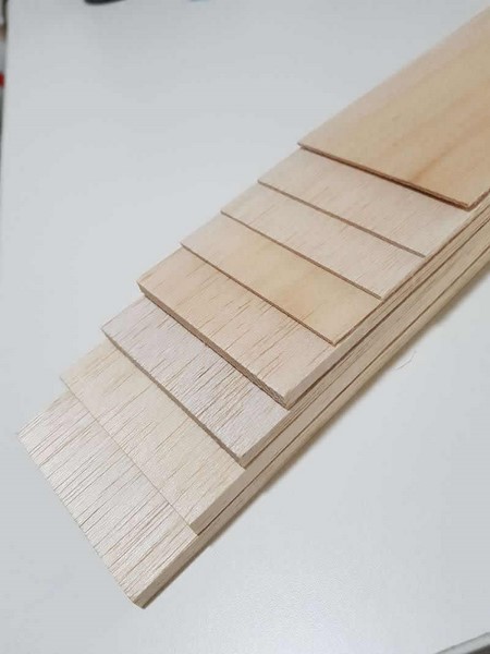 BALSA PLANCHA 1.5mm.