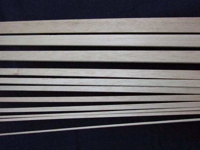 BALSA VARILLA 8x30mm.