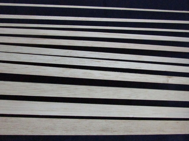 BALSA VARILLA 10x25mm.