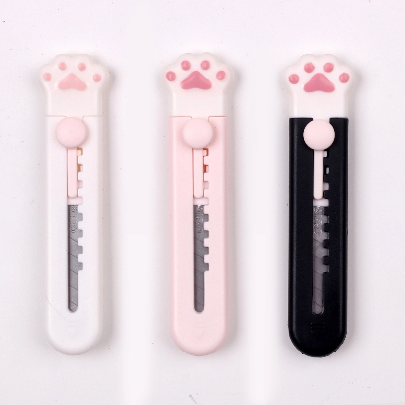 CUTTER PLASTICO 9mm.CUTS PAW