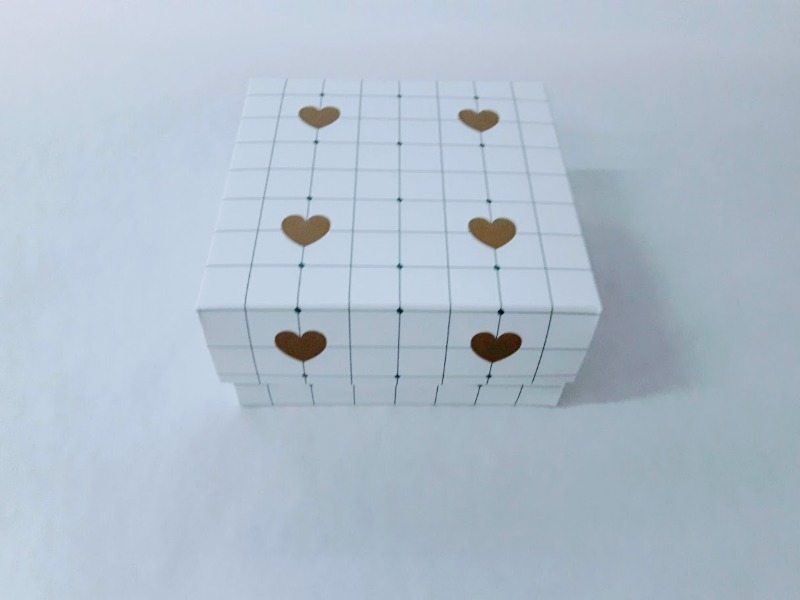 CAJA  CORAZONES 12x12x6cm. SMALL
