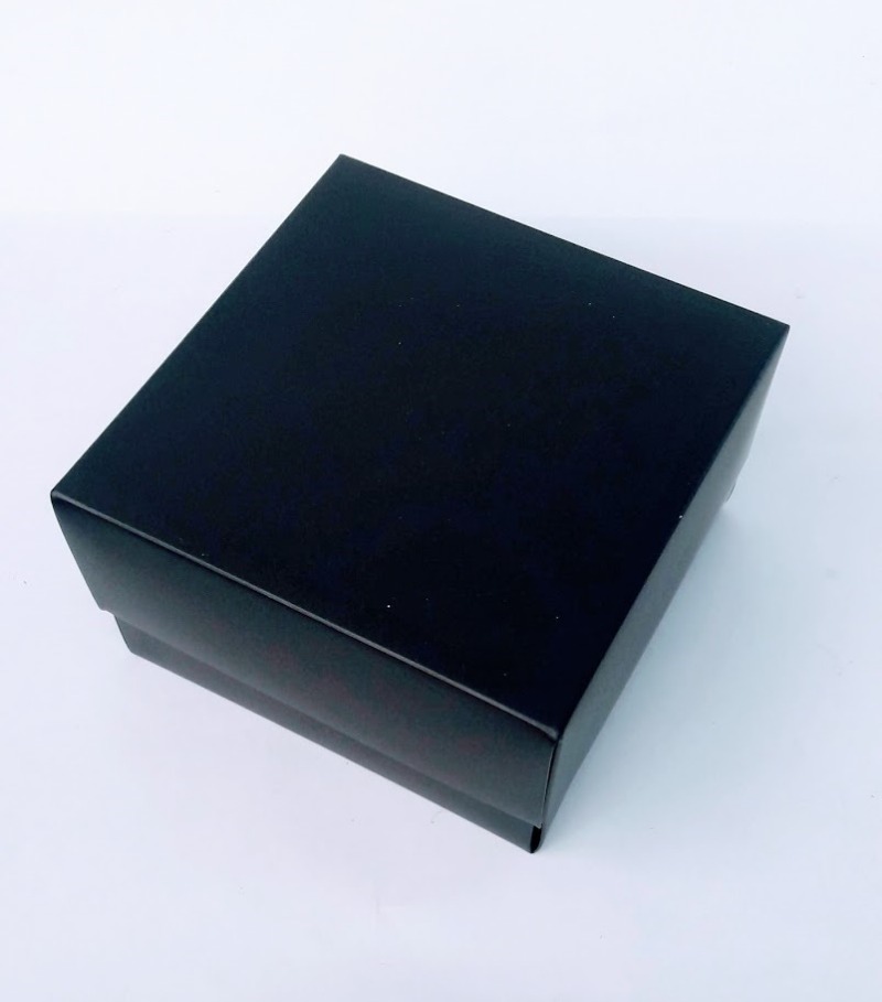 CAJA  BLACK 16x15x9cm. MEDIUM