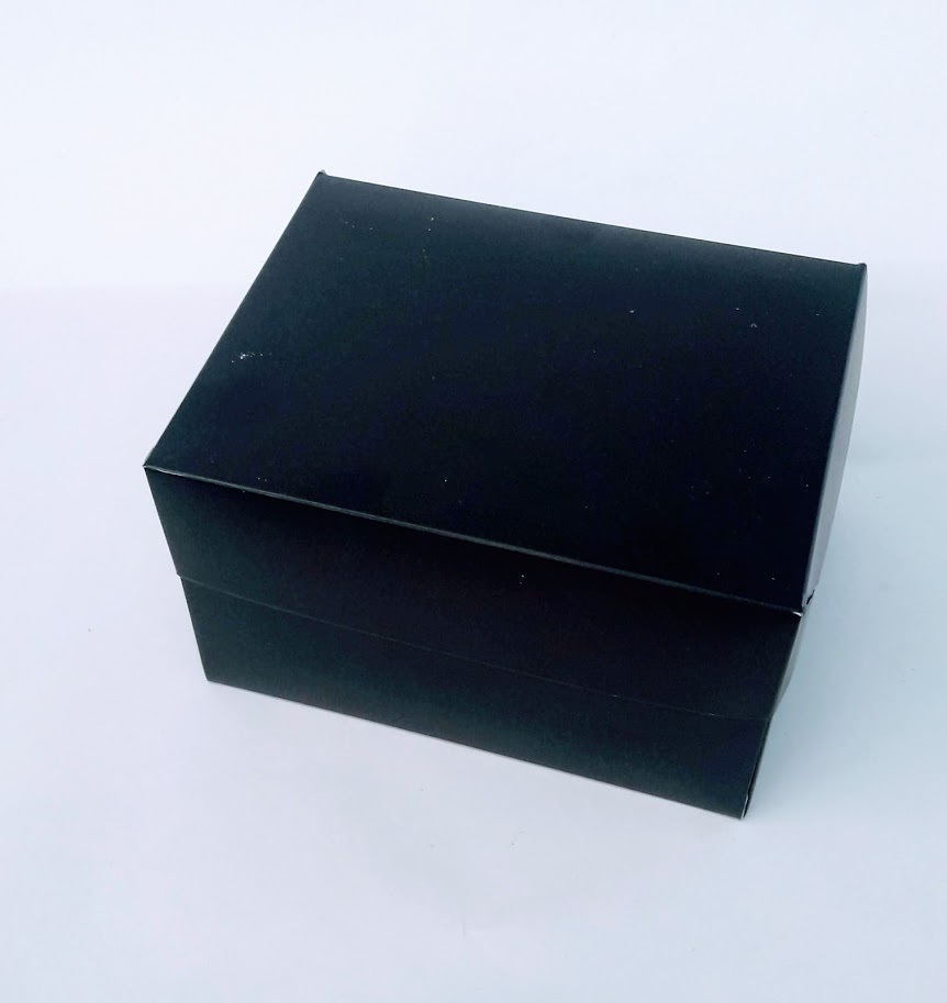 CAJA  BLACK 18x14x12cm. (PORCION DE TORTA)