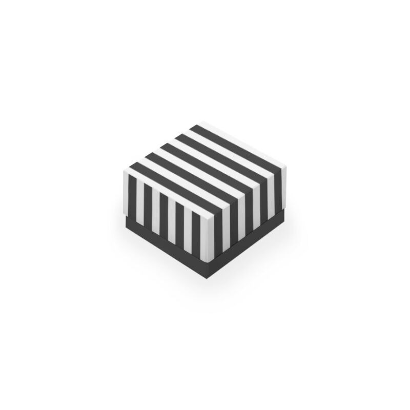 CAJA  RAYAS BN 12x12x6cm. SMALL