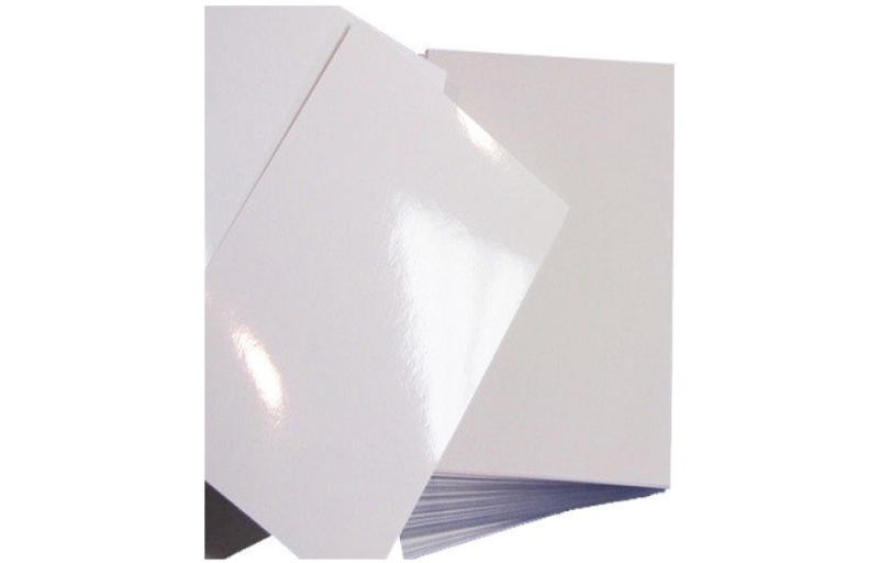 PAPEL ILUSTRACION A4 130grs.x25hjs.