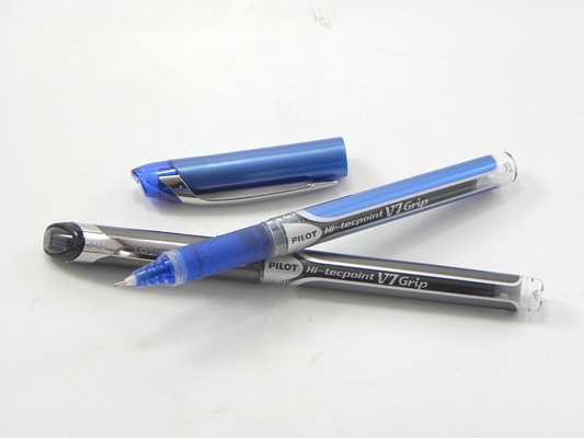 ROLLER 0.7mm. V7 C/GRIP PILOT