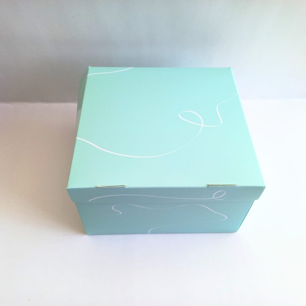 CAJA SORPRESA EXPLOSIVA 20x20x12cm.VERDE