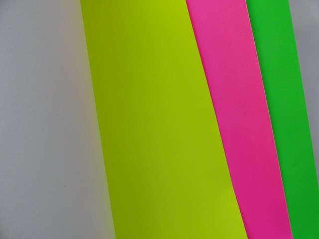 CARTULINA FLUO 50x70cm.CAPITOLIO