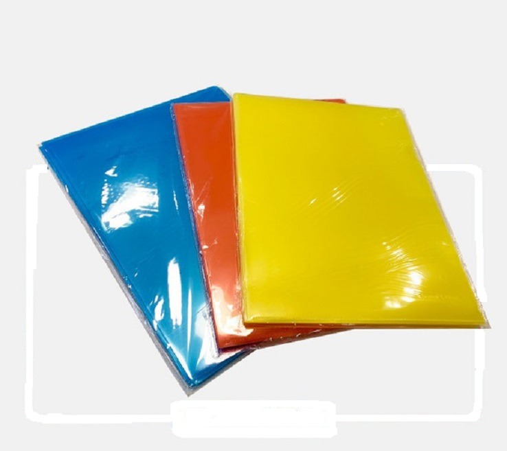 CARPETA A4 "L"TRANSPARENTE COLOR LAMA 