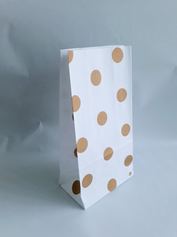 SOBRE REGALO 14x08x26cm.x1u.GOLD DOTS
