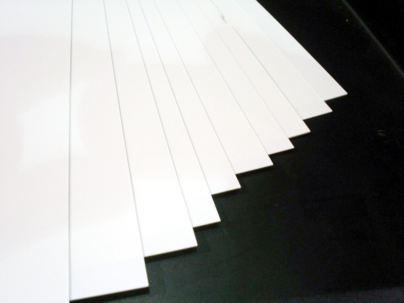 ALTO IMPACTO 50x70cm.x0.5mm.B/N