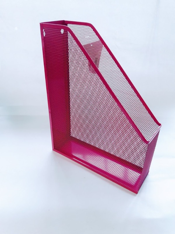 REVISTERO  METAL CALADO ROSA