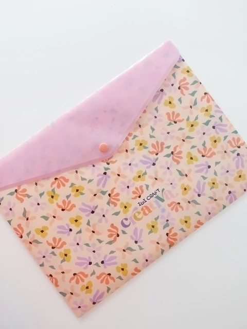 SOBRE PVC A4  C/BROCHE HORIZ.CREATIVA